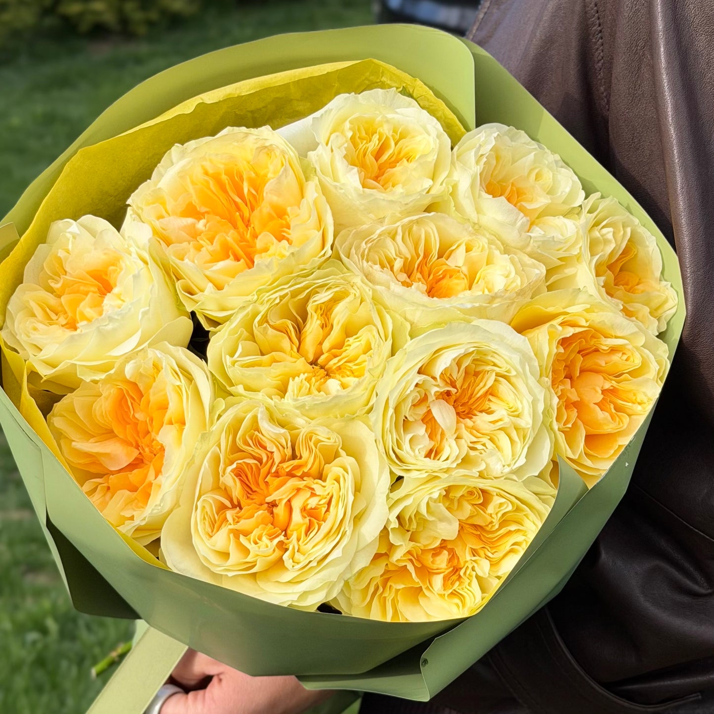 Golden Garden Roses Bouquet