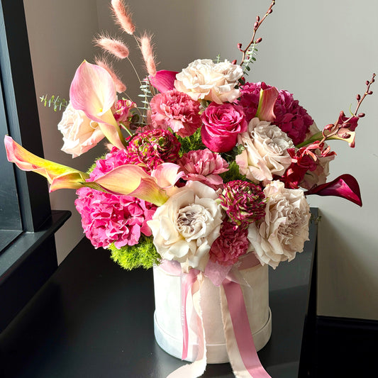 Modern Pink - Colorful Arrangement