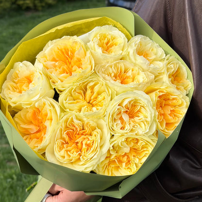 Golden Garden Roses Bouquet