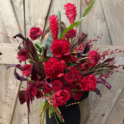 Luxurious Bouquet - Red Velvet