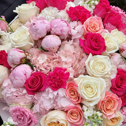 Bouquets - Pink Delight